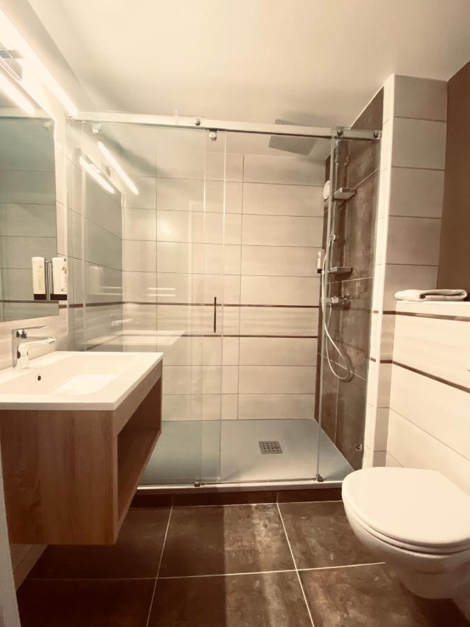 Logis La Chaumiere 3* Arsonval