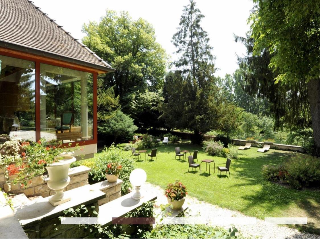 Logis La Chaumiere Hotel Arsonval