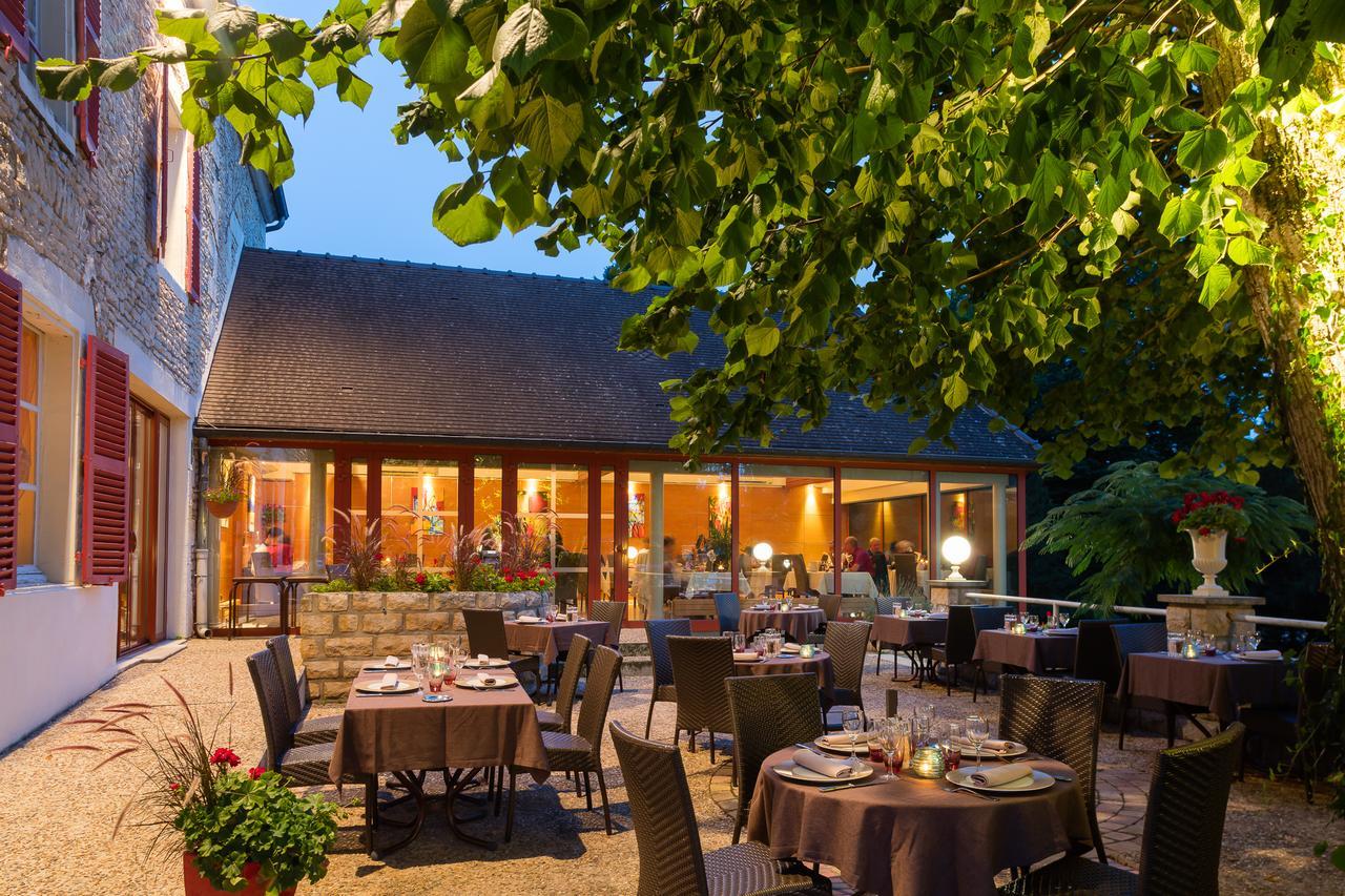 Logis La Chaumiere 3*