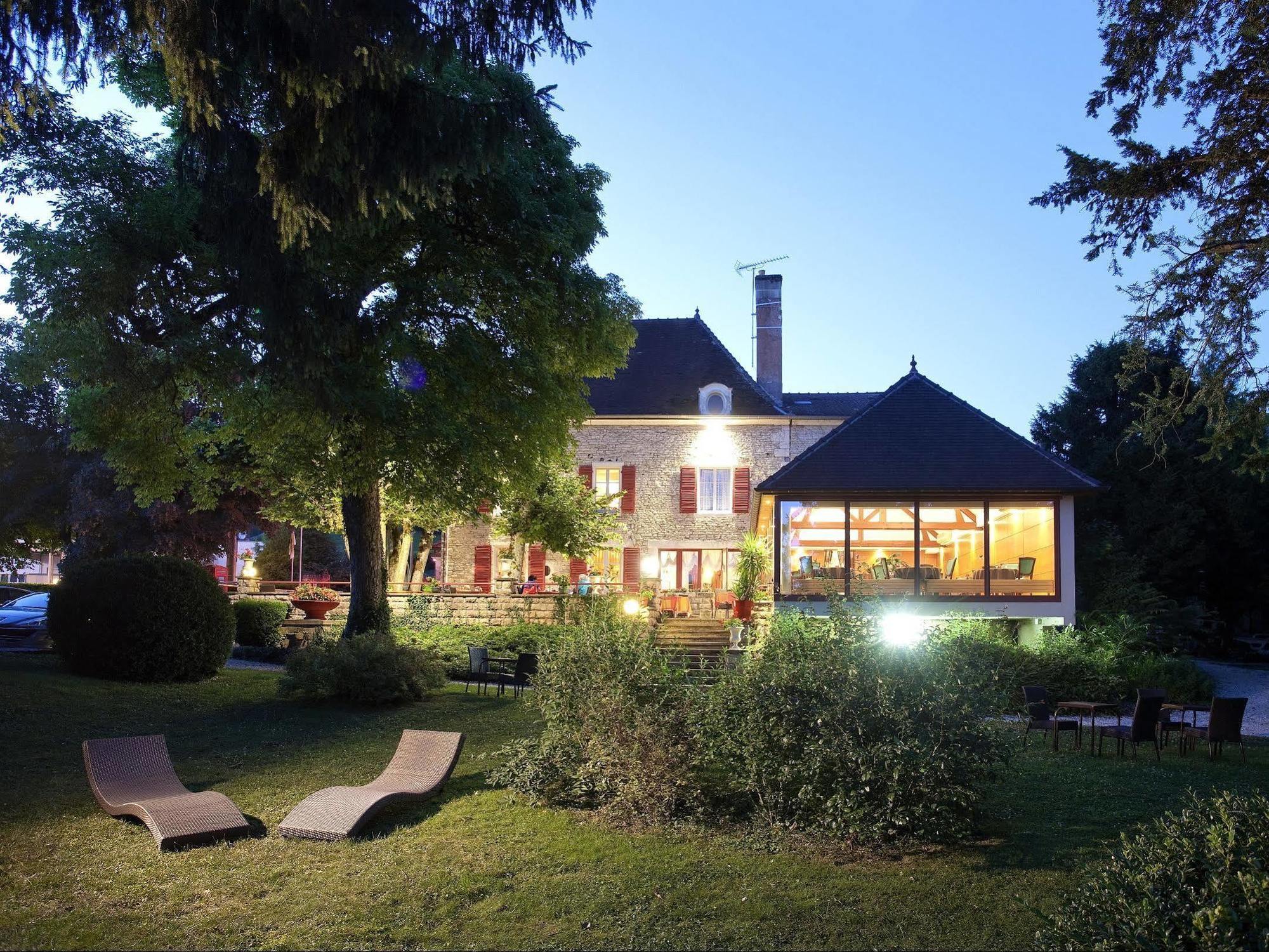 Logis La Chaumiere 3* Arsonval